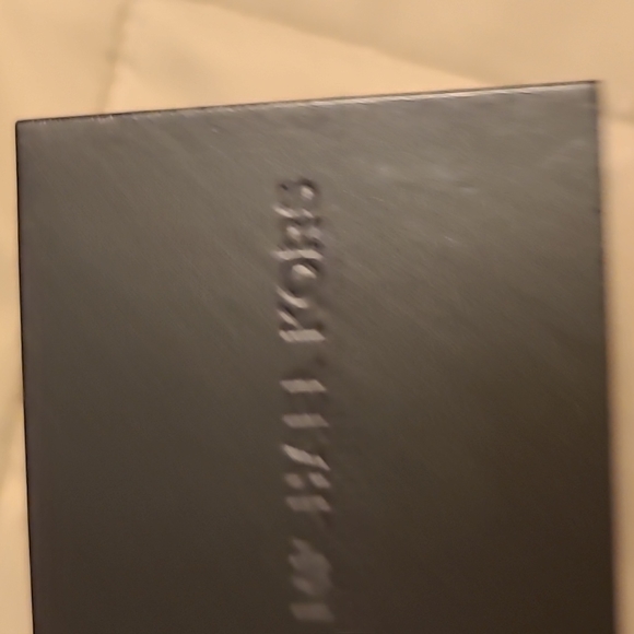 Michael Kors Watch Case - Picture 6 of 9